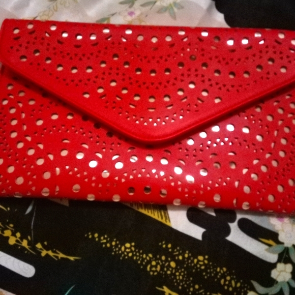 Red Clutch.  NWOT - Picture 1 of 2